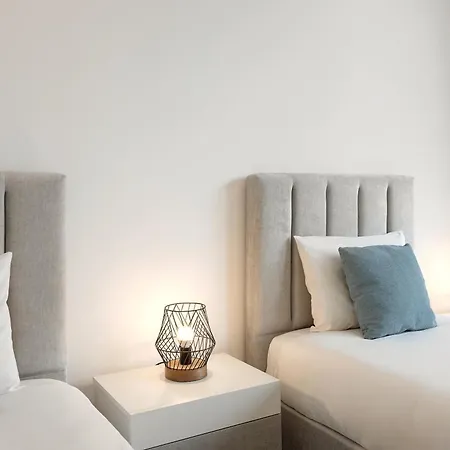 Lux & Charm Villa *