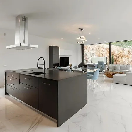 Villa Lux & Charm